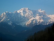 07 Salndo a Schilpario uno sguardo alla Presolana, versante nord